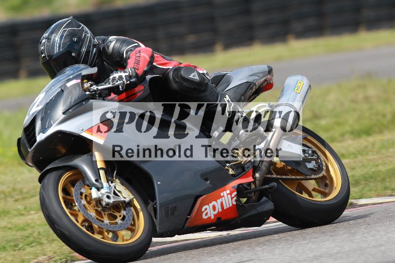 Archiv-2022/13 25.04.2022 Plüss Moto Sport ADR/Freies Fahren/22